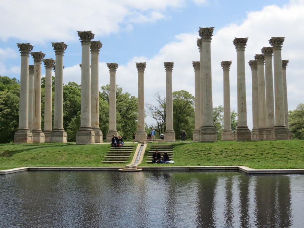 CapitolColumns_1